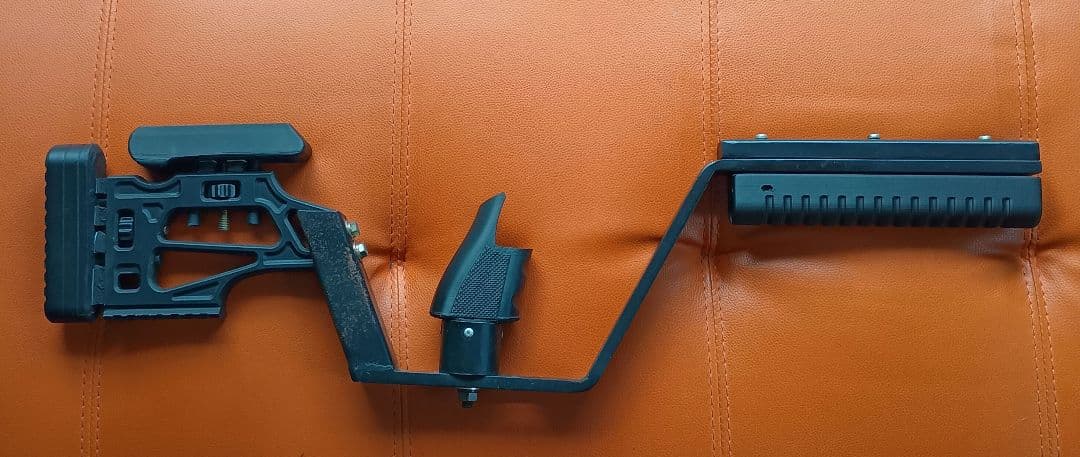 「Clay Hunt VR」用 アジャスタブルハンターストック