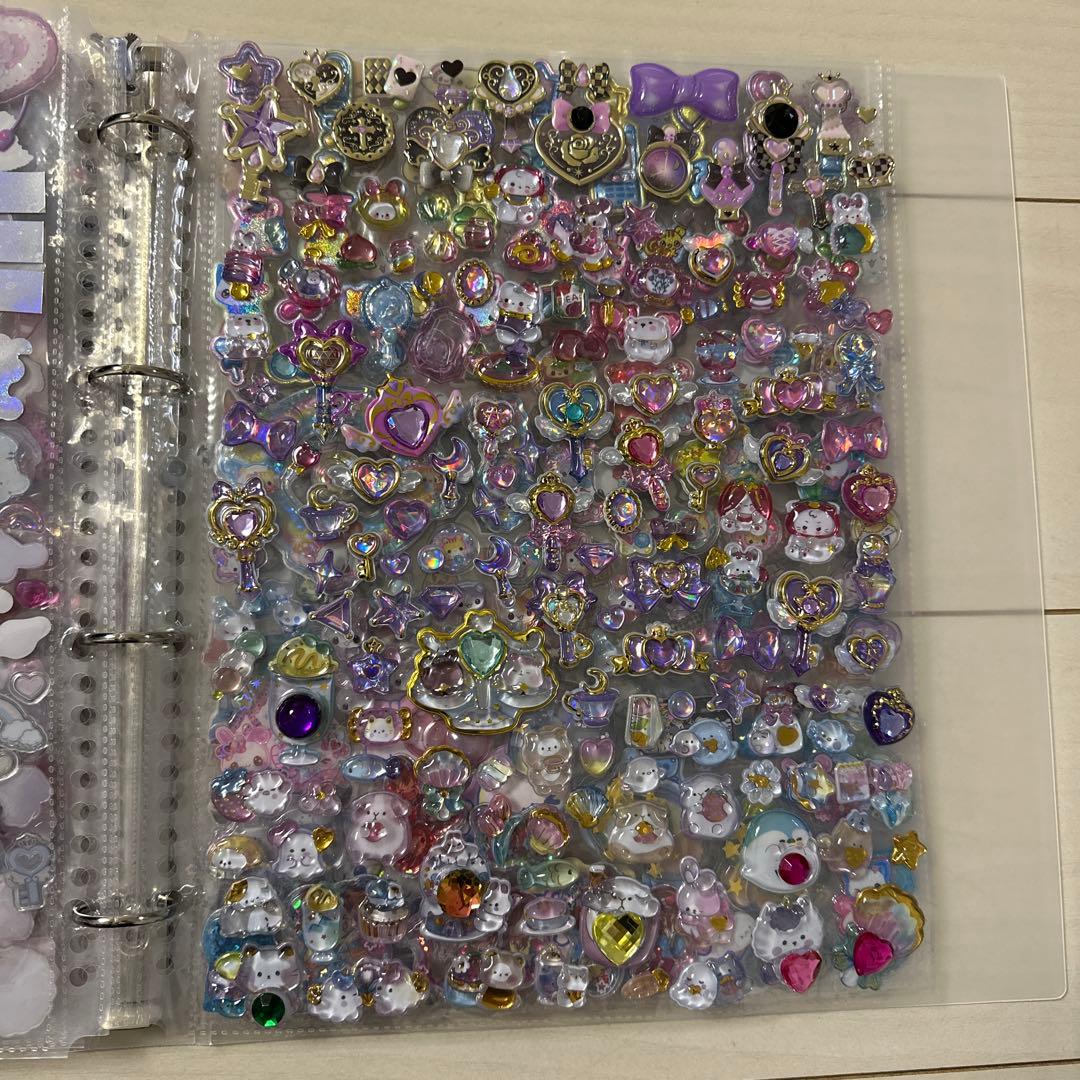 ボンボンドロップシール　キャラクターシール集 A4シール帳完成品