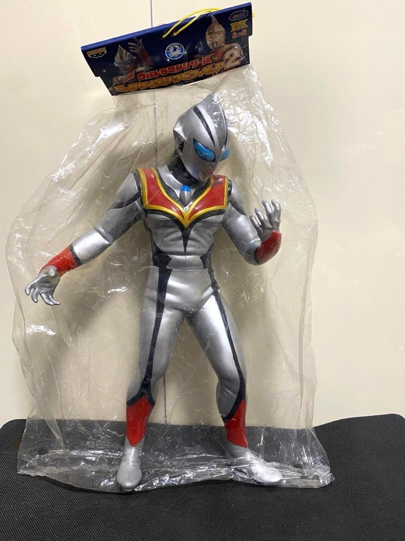 ⭐︎未開封⭐︎ウルトラマンティガ　イーヴィルティガ　グリッターティガ　ビッグサイズ