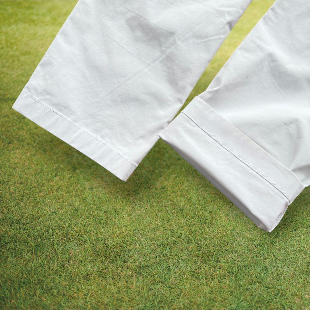 人気デザイン　パーリーゲイツ　パンツ　白　L〜XL相当 ホワイト　美品　ゴルフ