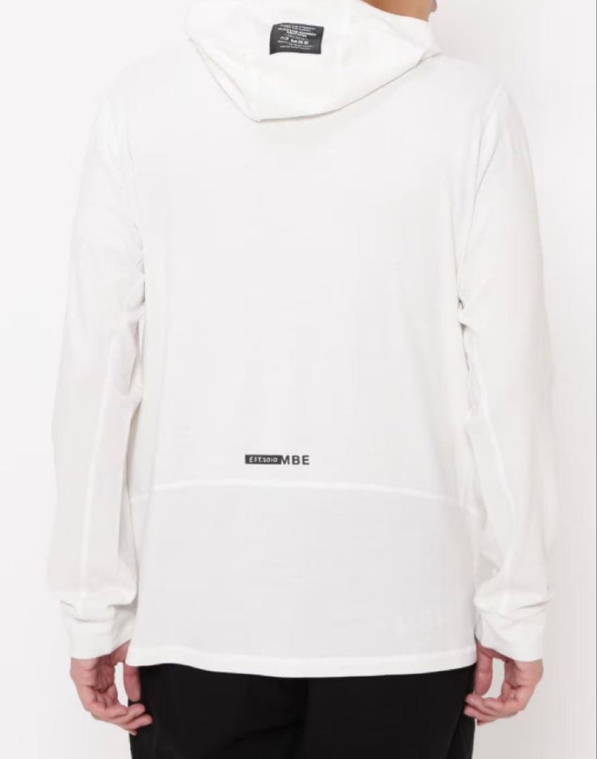 新品 パーリーゲイツ マスターバニー ベアスムース フーディ(5)サイズL/白