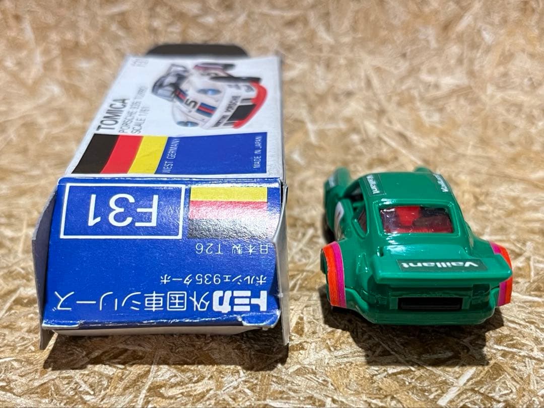 トミカ 日本製 青箱 F31 ポルシェ 935 ターボ