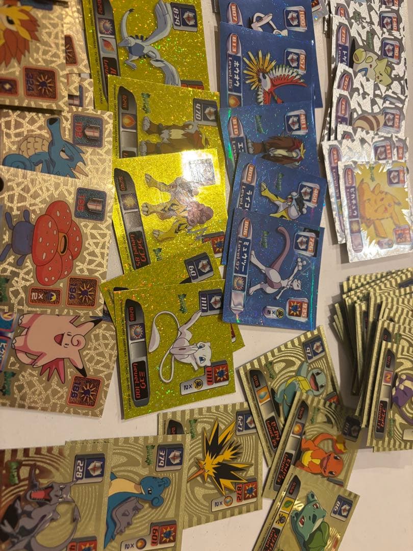 y*i様 ポケットモンスター　最強　シール列伝　キラ300枚以上