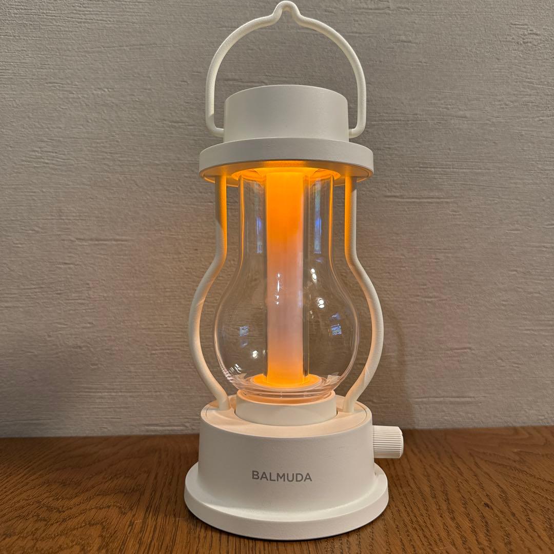 バルミューダThe Lantern ホワイトL02A-WH