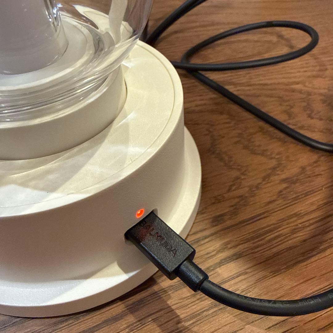 バルミューダThe Lantern ホワイトL02A-WH