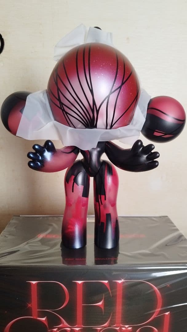 MEGA α SKULLPANDA 400% Red Crystal