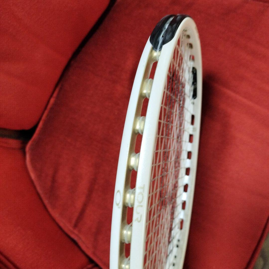 Prince Tour 100 O3 テニスラケットグリップ2番