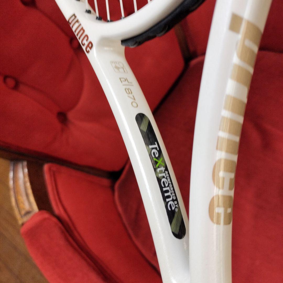 Prince Tour 100 O3 テニスラケットグリップ2番