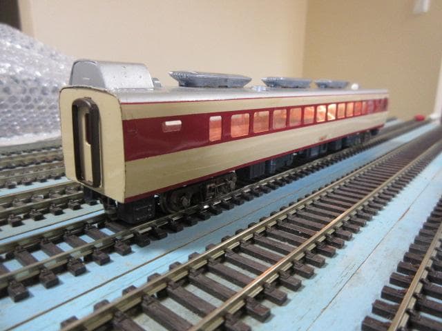 国鉄 キハ80系気動車 ４両セット HOゲージ　(金属製 / カツミ製）