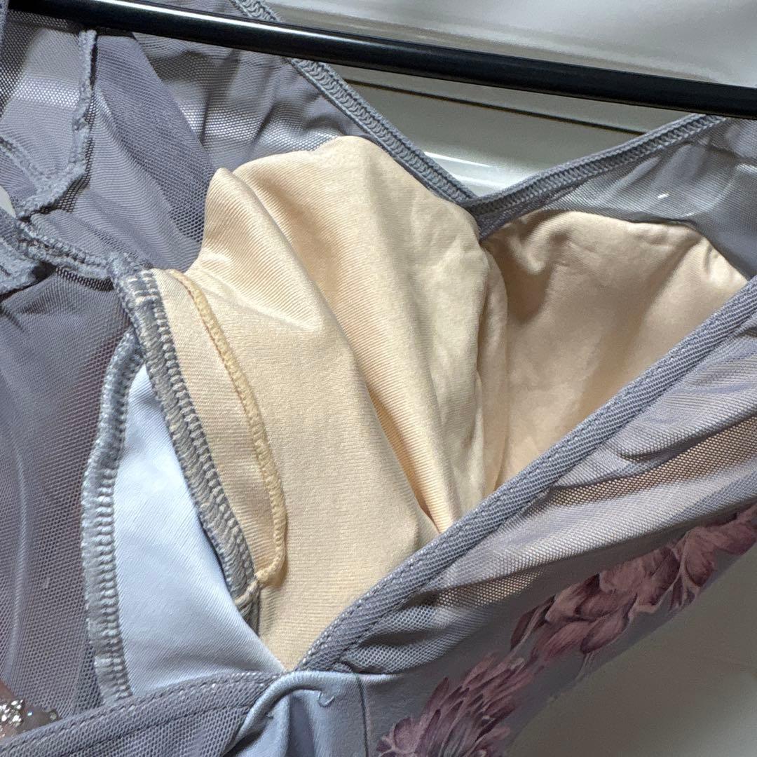 stina/s/花柄 Vネック レオタード