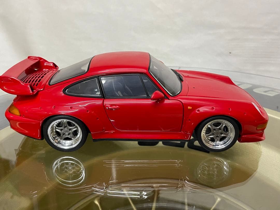 UTモデル　ポルシェ911GT
