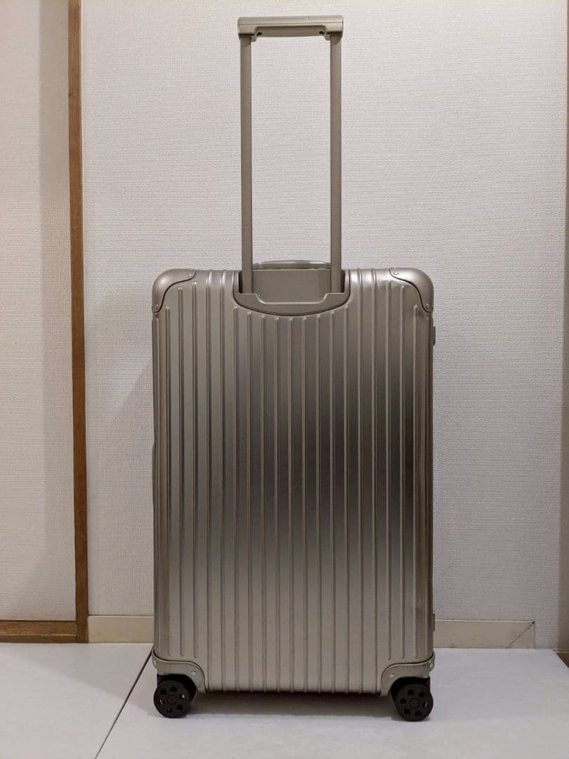 生涯保証 リモワ オリジナル チェックインL 86L チタニウム