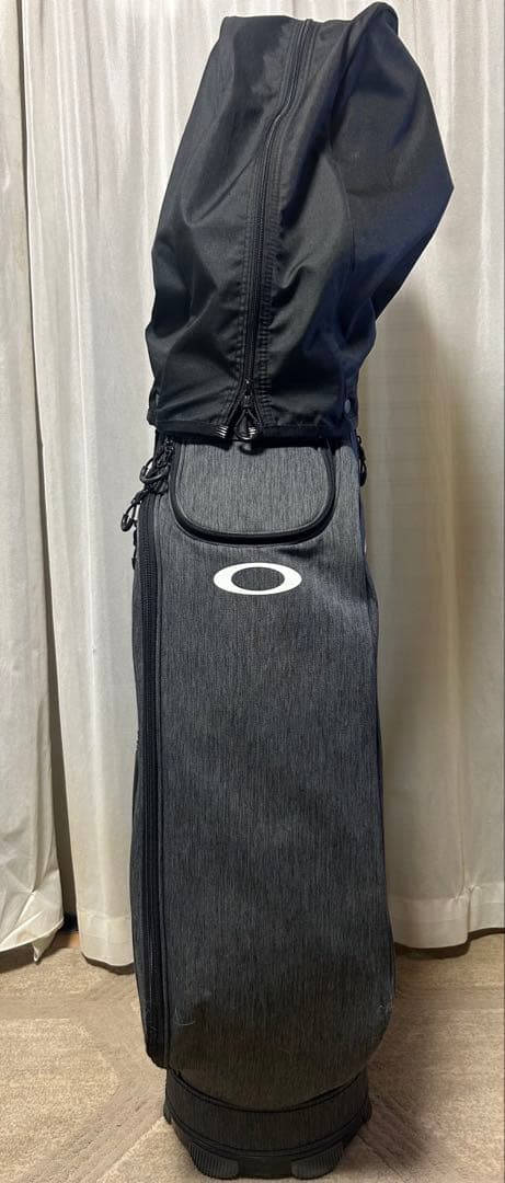 OAKLEY キャディバッグ ブラック 防水カバー付き