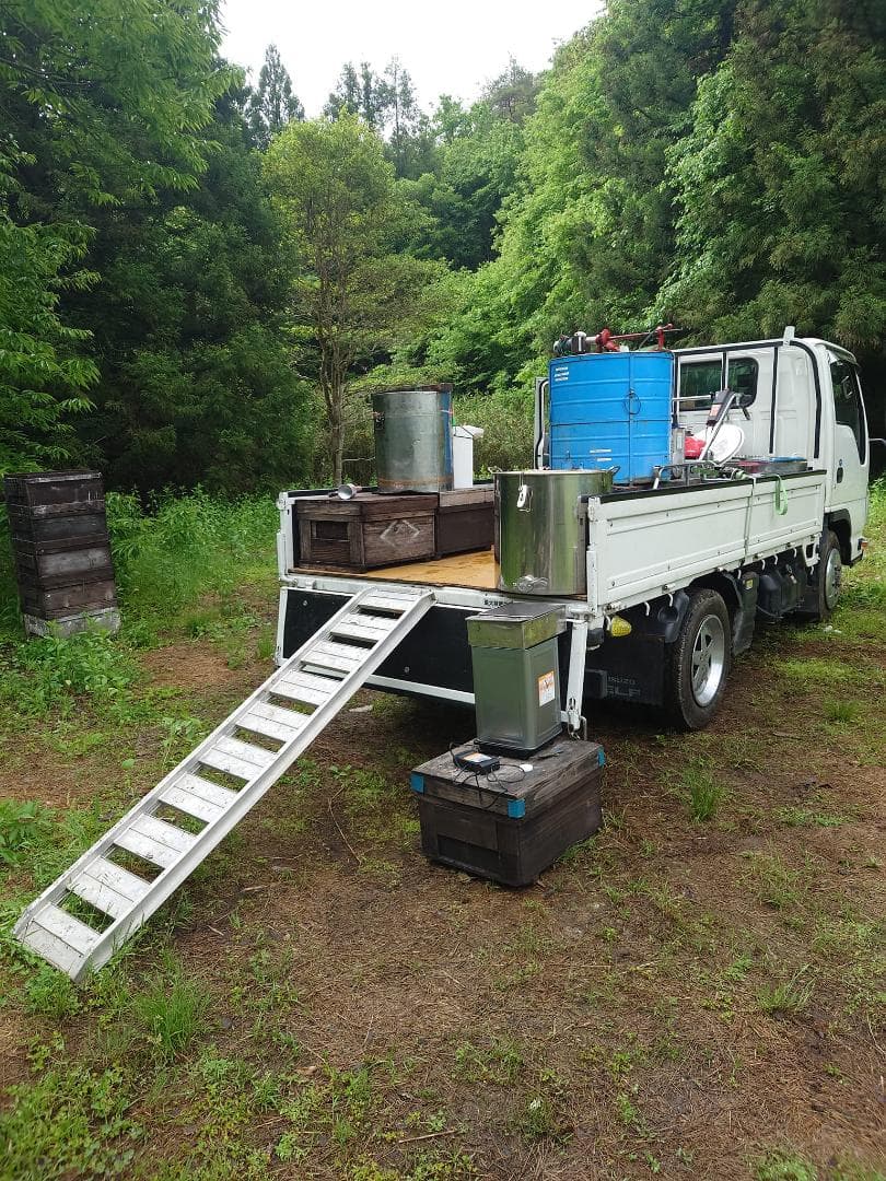 国産蜂蜜　プロが絞った百花蜜(400ｇ)×２４本入り　サービス品