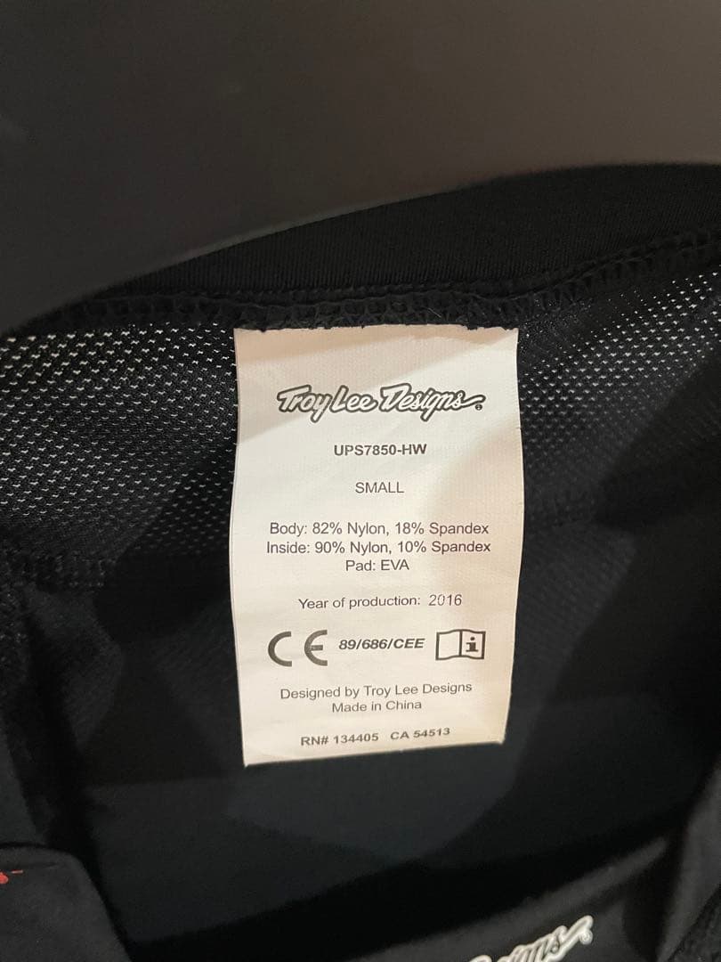 bmx レーシング　mtb ダウンヒル　トロイリーデザインズ　ボディプロテクター