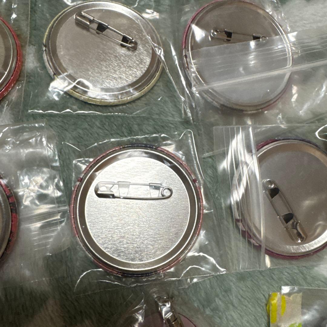 明治東亰恋伽 めいこい 泉鏡花 アクキー 缶バッジ アクリルキーホルダー