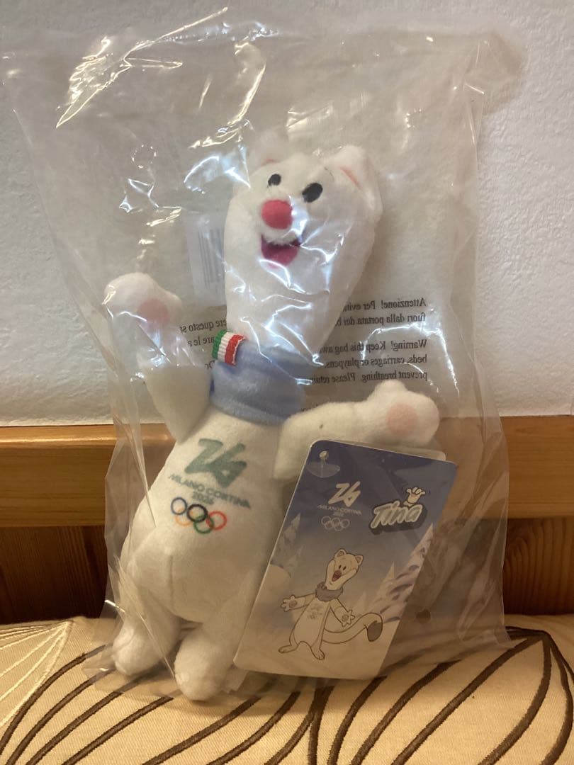 ミラノ・コルティナ オリンピック /マスコット/ティナ //ぬいぐるみ/18㎝