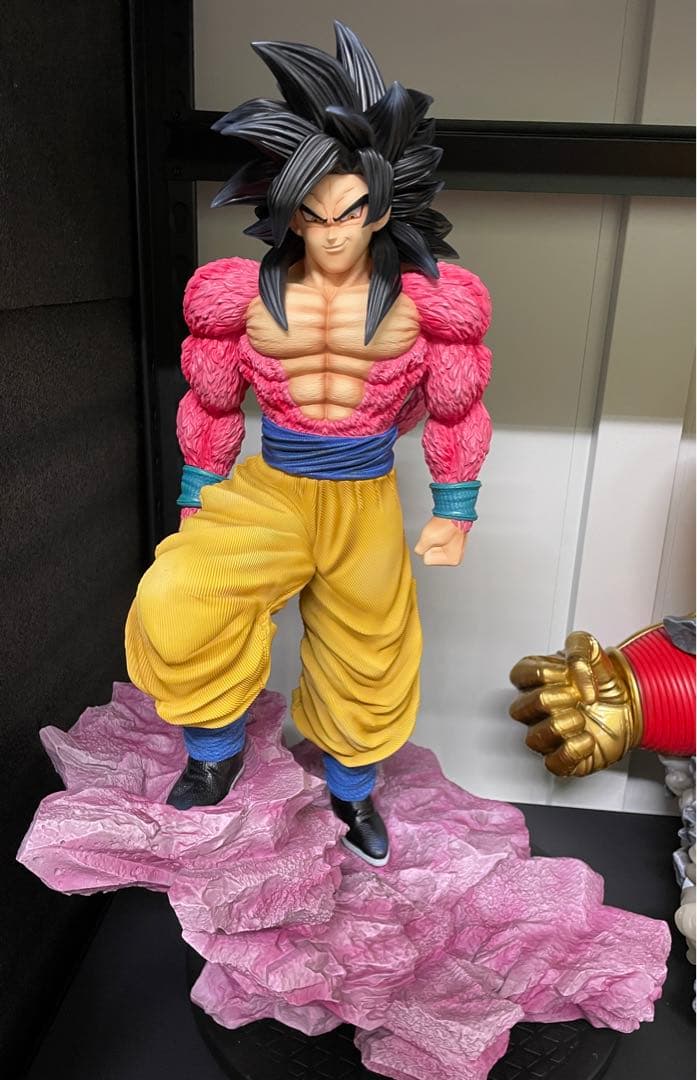 大迫力ドラゴンボールGTサイヤ人4悟空ガレージキットスタチュー1/4サイズ