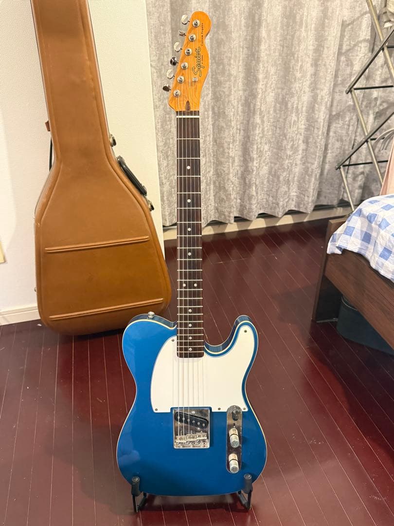 ギター Squier by Fender FSR Classic Vibe '60s