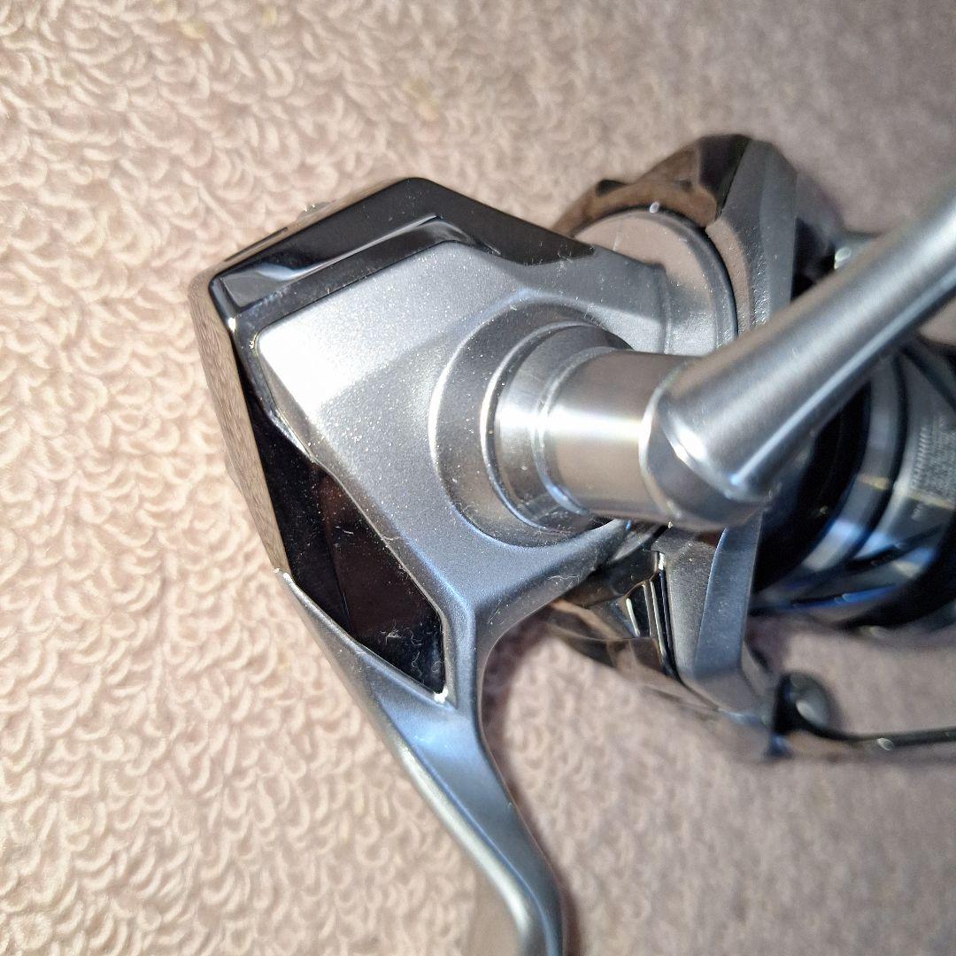 極美品シマノ23ストラディック　c2000s