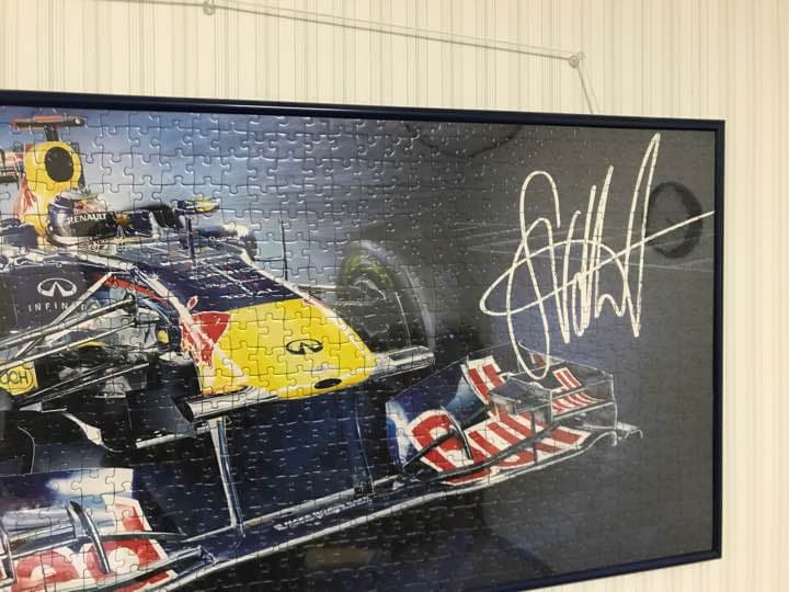 レッドブルレーシング S.ベッテル ジクソーパズル 1000P 完成品 F1