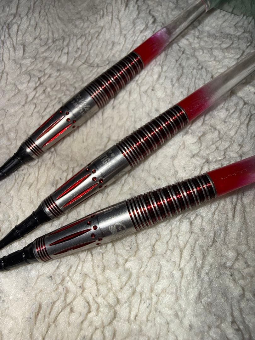 坂口優希恵モデル　エンプレチュ3 バレンタイン限定モデル