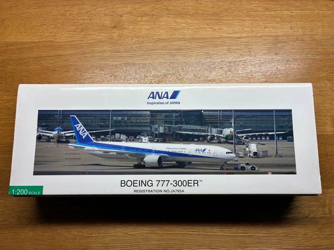 ANA Boeing 777-300ER 1:200スケール