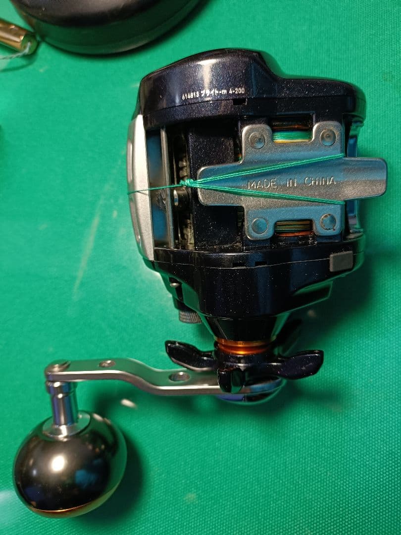 ダイワLIGHT GAME X ICV250　 PE4号200m付