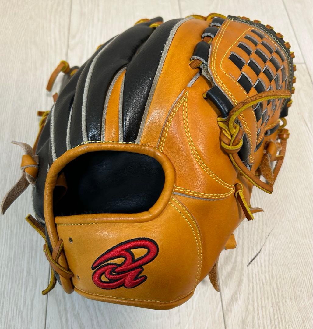 ドナイヤ　限定　グローブ