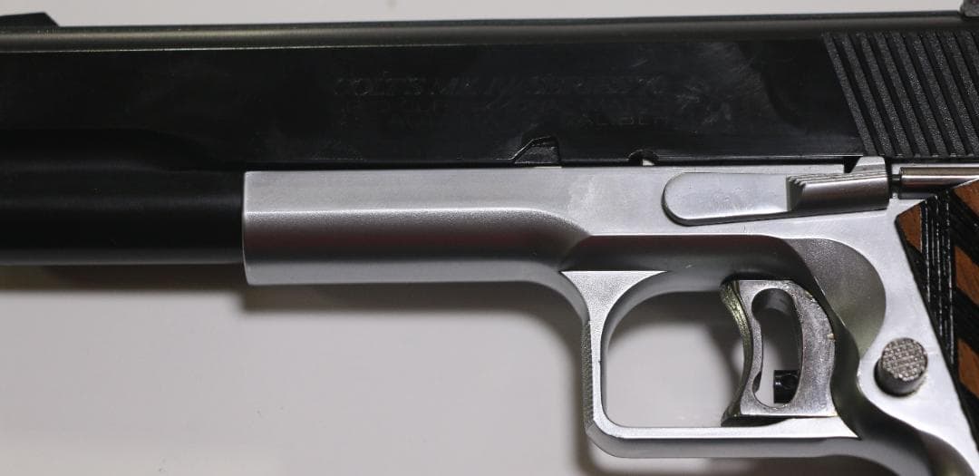 MGC ABS樹脂製モデルガン コルトガバカスタム　ナショナルマッチ 合法品