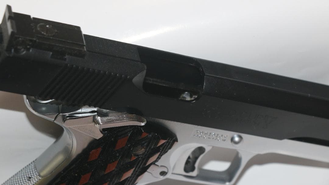 MGC ABS樹脂製モデルガン コルトガバカスタム　ナショナルマッチ 合法品