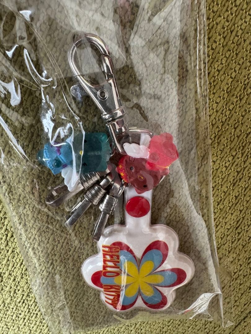 サンリオ　ハローキティ 天使 キーホルダー 平成レトロ 2002 エンジェル