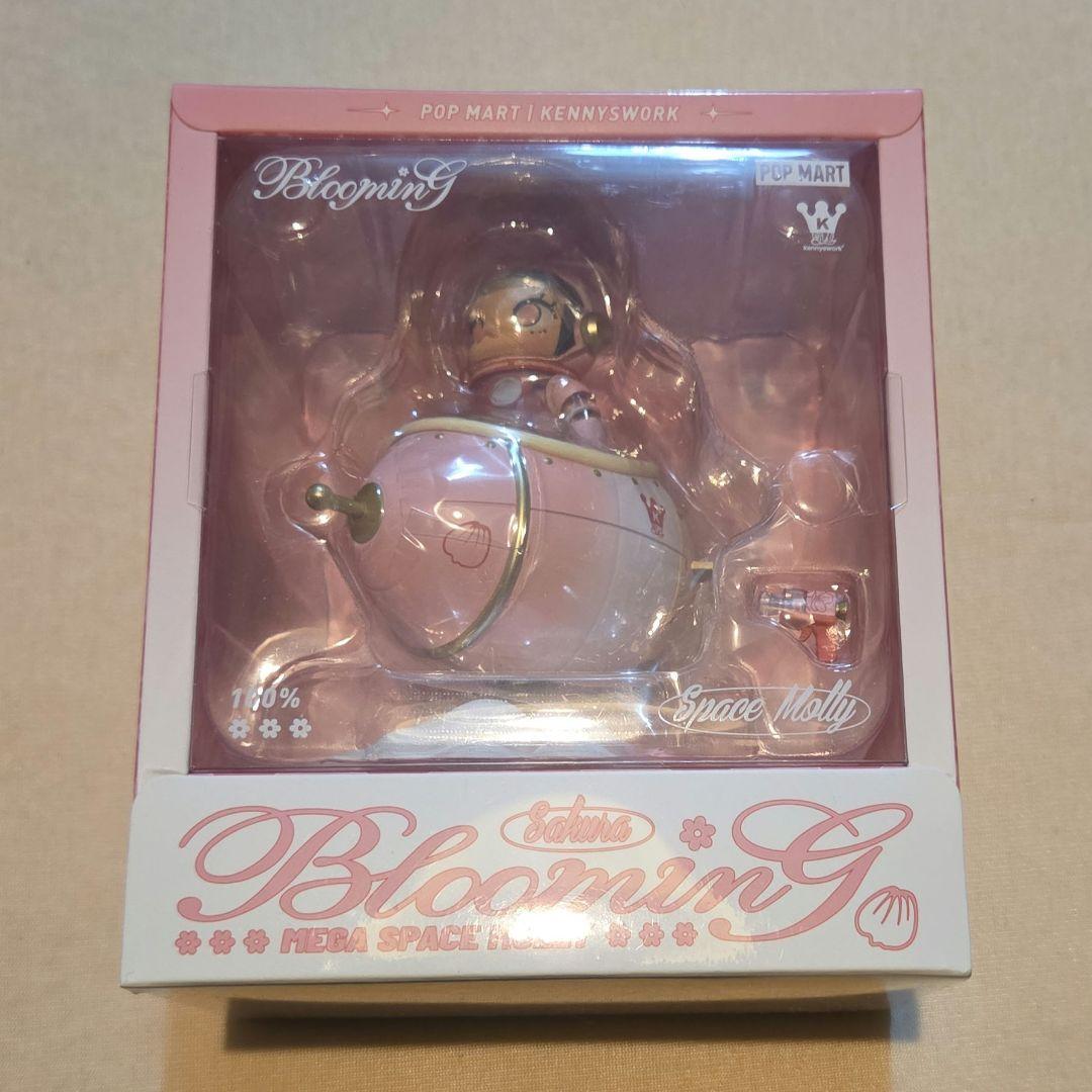日本限定品　POP MART Mega Space Molly フィギュア