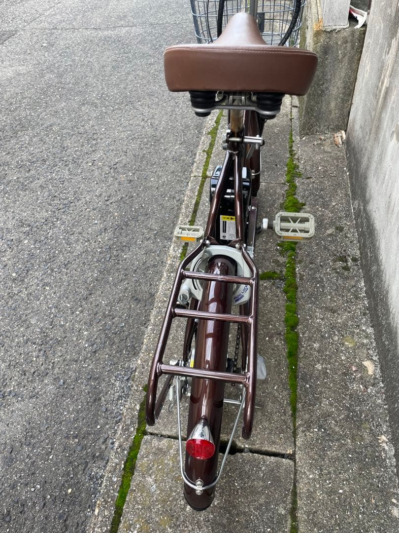 ブラウン 電動アシスト自転車 シティタイプ
