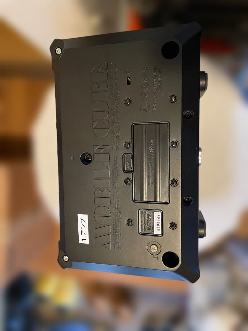 Roland Mobile Cube ポータブルスピーカー