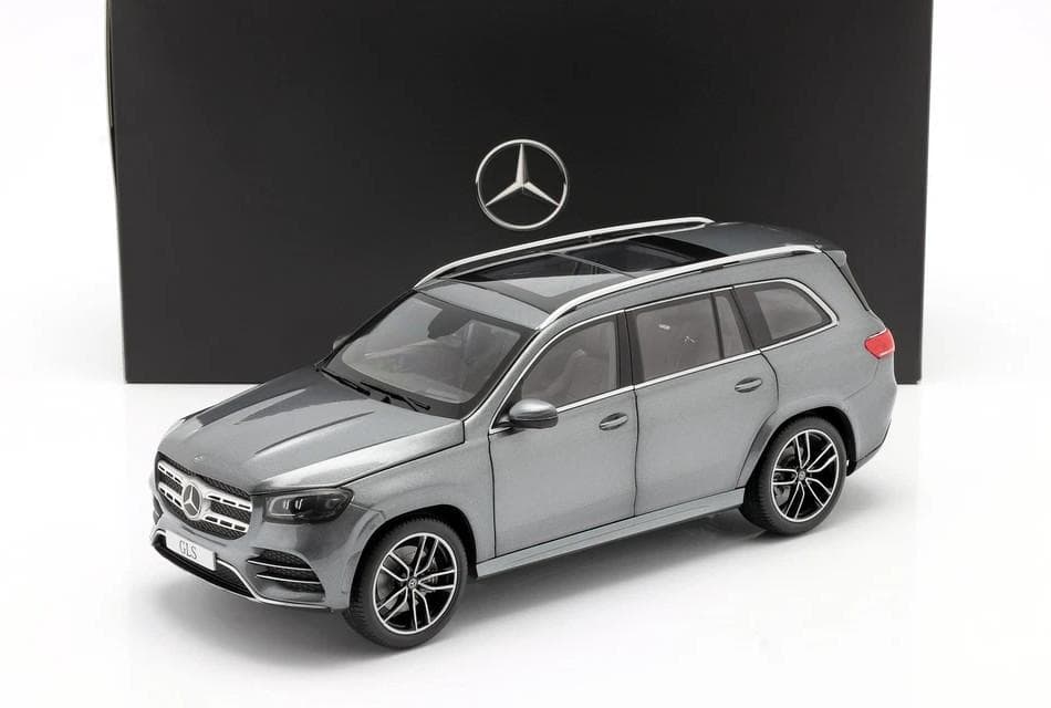 1/18 メルセデスベンツ GLS (X167) グレー