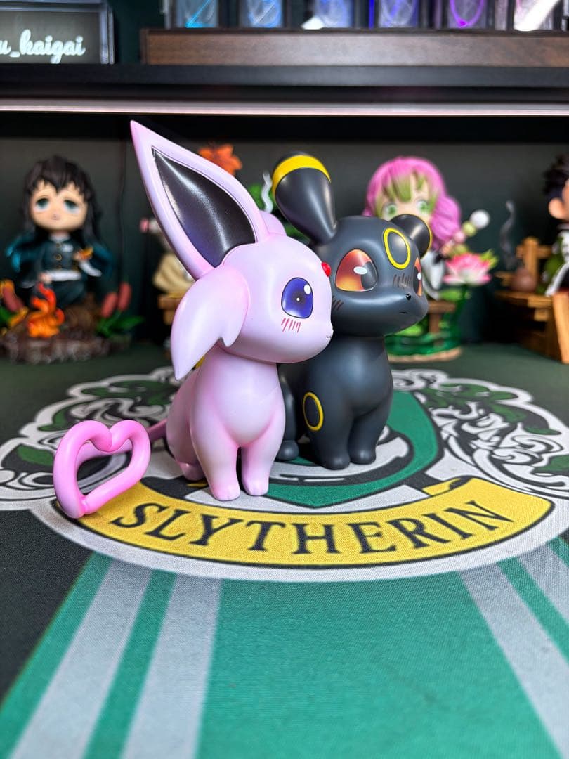 ポケモン エーフィ ブラッキー フィギュア