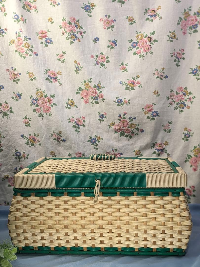 大きめ イギリス アンティーク ソーイングバスケット 裁縫箱 グリーン