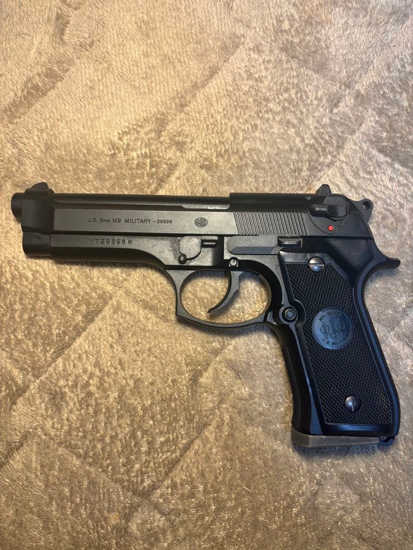 東京マルイ M92F ミリタリーモデル ガスブローバック エアガン　BBローダー