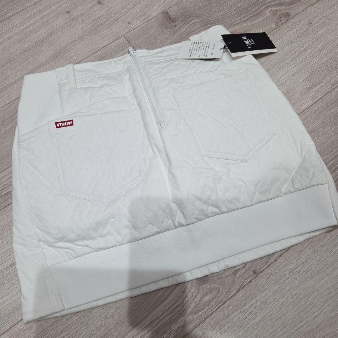 V TWELVE LUX キルティングスカート ホワイト