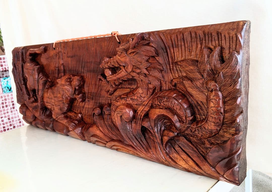 龍虎　木彫り　骨董品　壁掛け　開運　虎　龍　干支 アンティーク 置物 寅　工芸品