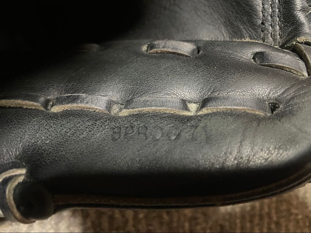 ZETT プロステイタス　投手用　左投げ