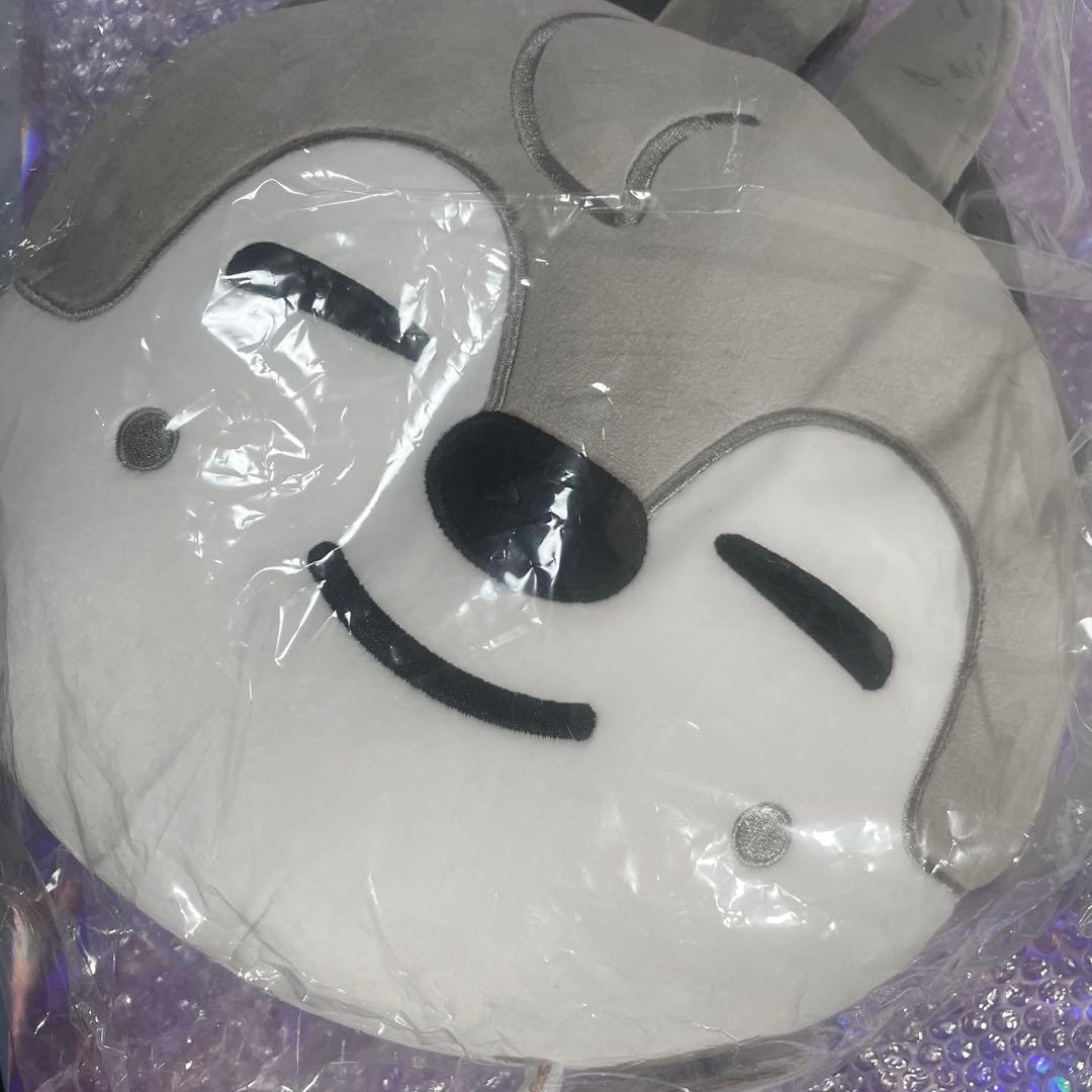 スキズ SKZOO PLUSH CUSHION Wolfchan ウルフチャン