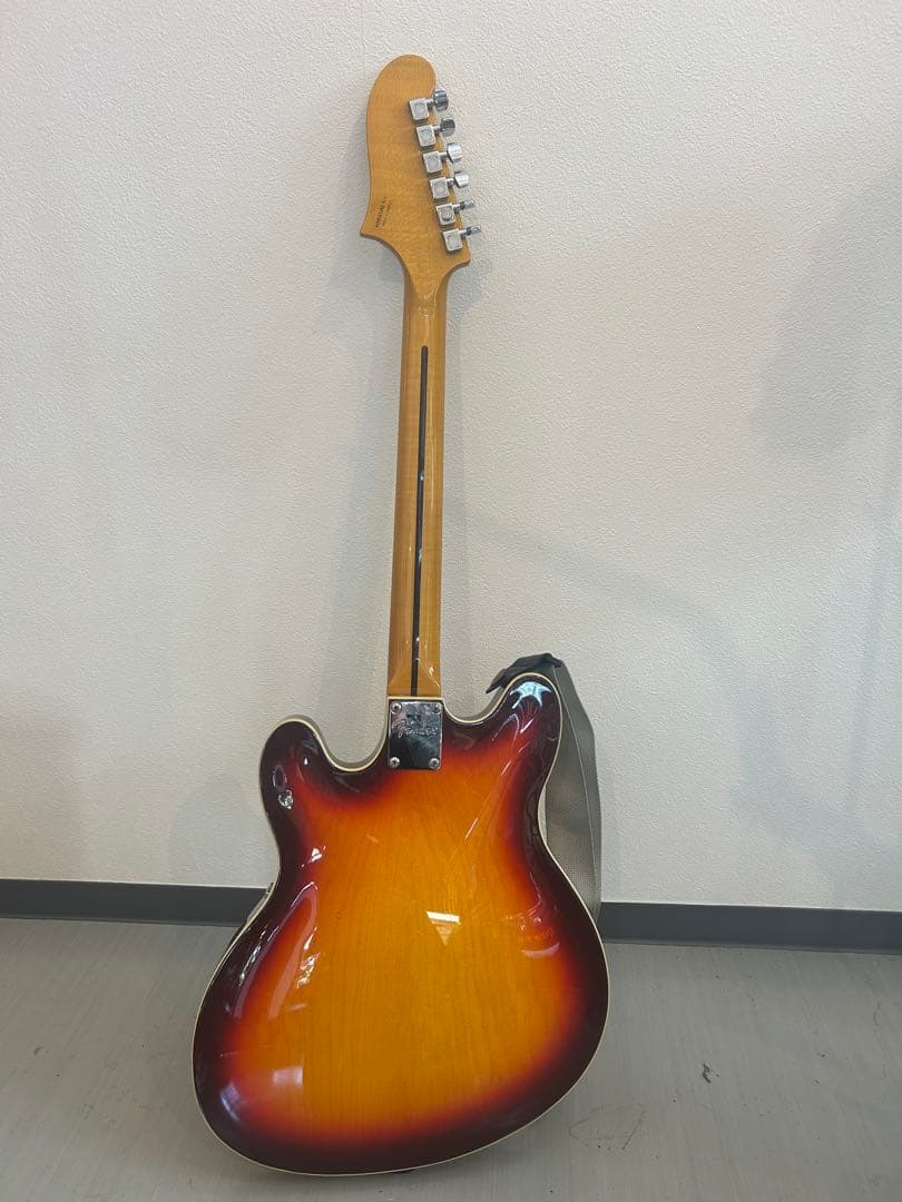ギター Fender Starcaster