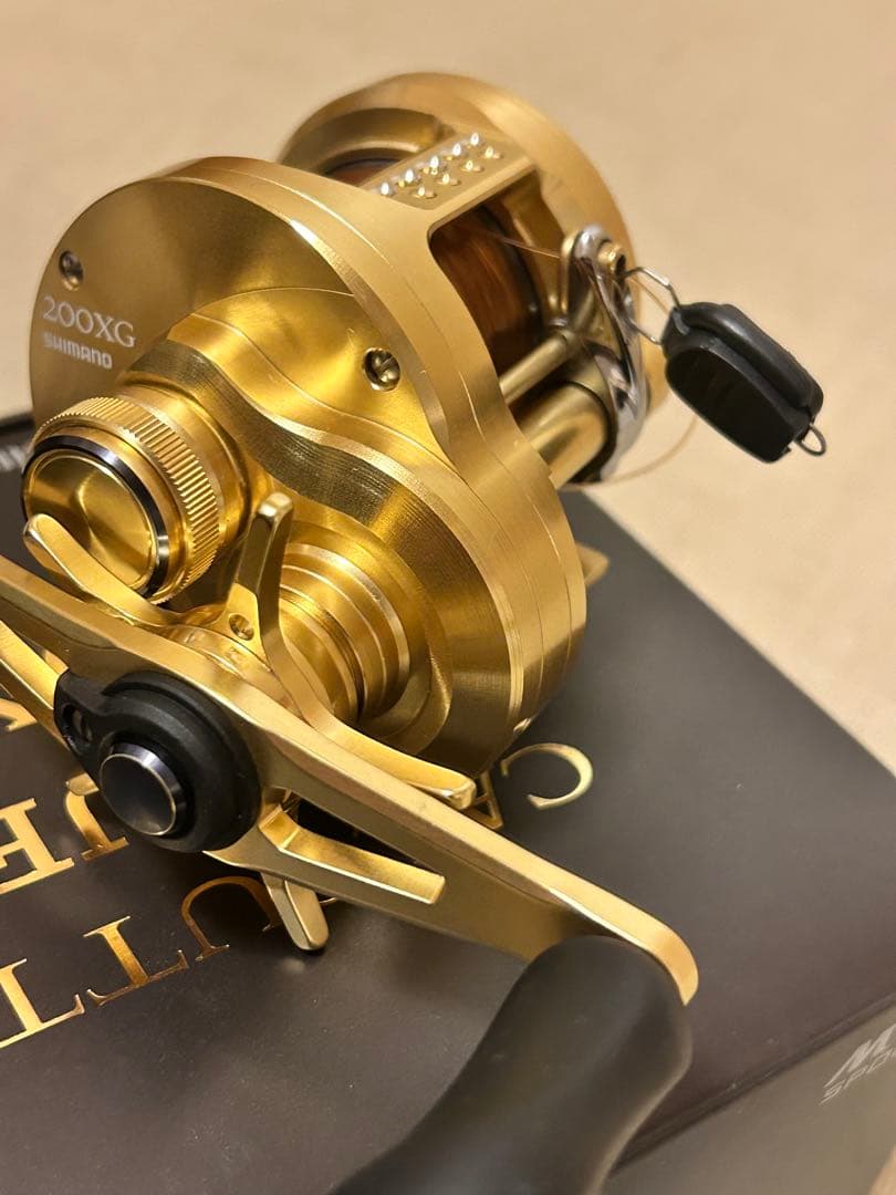 リール SHIMANO 22CALCUTTA CONQUEST 200XG
