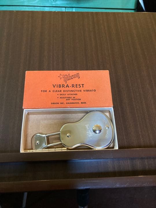 ギター Gibson VIBRA-REST