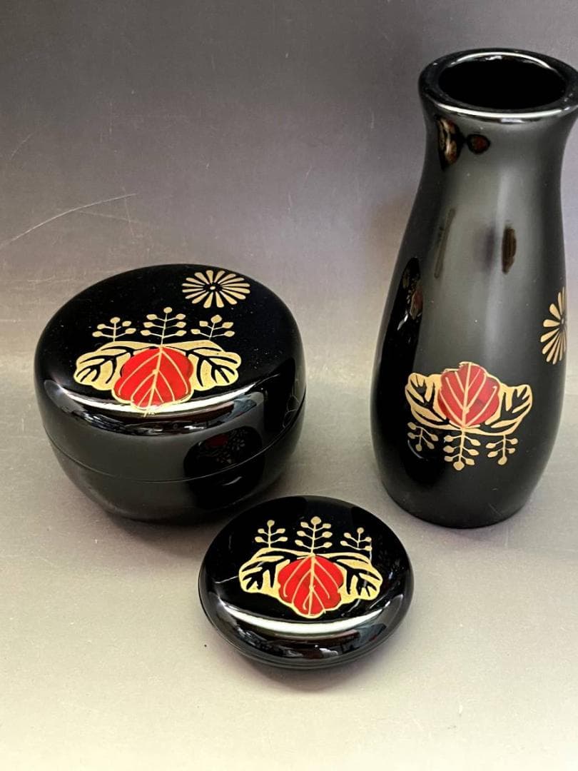 茶箱■紋入り 利休箱 茶箱 京薩摩 茶碗 茶入れ 黒塗り漆器 棗 桐紋 野点■