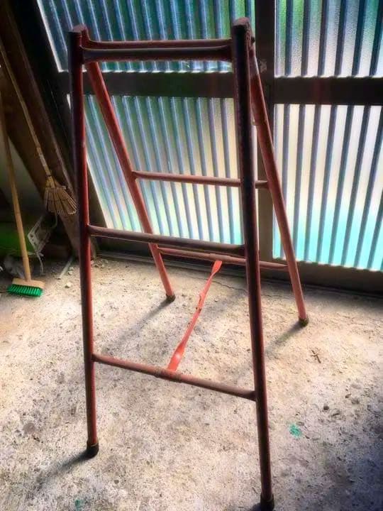 昭和レトロ脚立(大型配送料込み値下げご遠慮下さい)