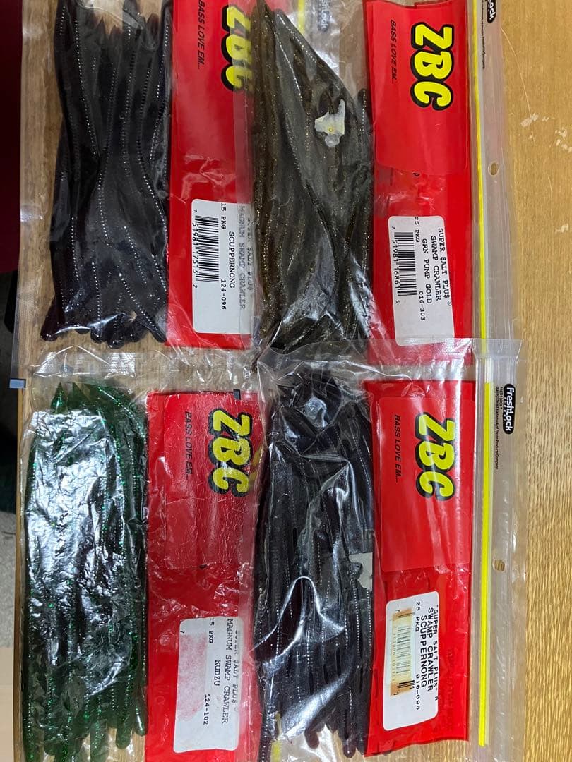 zbc スワンプクローラー　セット　合計264本　バス釣り　ストレートワーム