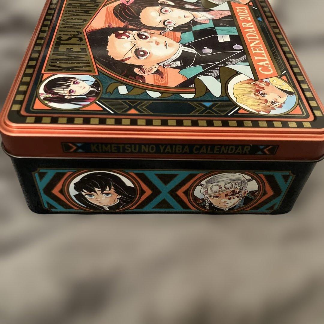ジ*ョ様 鬼滅の刃　日めくりカレンダー　2021 台座あり